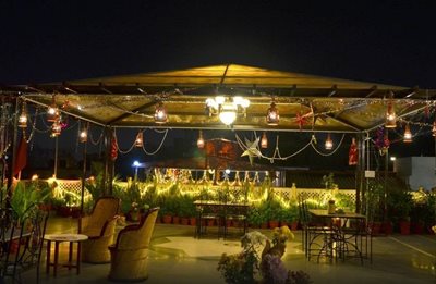جیپور-رستوران-کالیان-Kalyan-Rooftop-and-Indoor-Restaurant-145579