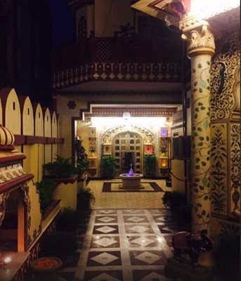 جیپور-هتل-یومید-بهاوان-Umaid-Bhawan-Heritage-House-Hotel-145806