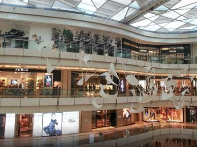 شانگهای-مرکز-خرید-آی-اف-سی-Shanghai-IFC-Mall-147539