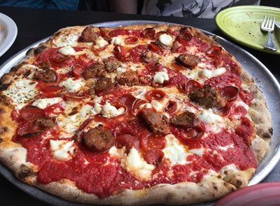 سانفرانسیسکو-پیتزا-تونی-Tony-s-Pizza-Napoletana-148555