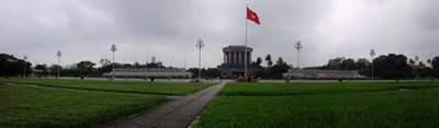 هانوی-مقبره-هو-چی-مین-Ho-Chi-Minh-Mausoleum-150423