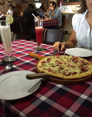 هانوی-پیتزا-پپرونی-Pepperoni-s-Pizza-151257