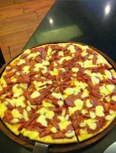 هانوی-پیتزا-پپرونی-Pepperoni-s-Pizza-151251
