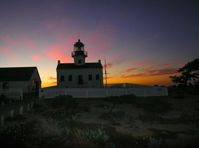 سان-دیگو-فانوس-دریایی-الد-پوینت-لاما-Old-Point-Loma-Lighthouse-152392