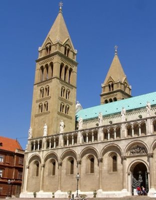 پچ-کلیسای-جامع-پچ-Pecs-Cathedral-153120