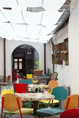 پچ-کافه-رستوران-Egylet-153946