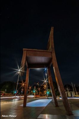 ژنو-صندلی-شکسته-سازمان-ملل-Broken-Chair-Sculpture-154771