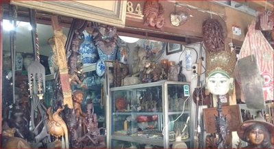 جاکارتا-بازار-جالان-سورابایا-Flea-Market-at-Jalan-Surabaya-156006