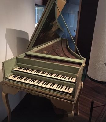 بروکسل-موزه-آلات-موسیقی-Musical-Instruments-Museum-160010