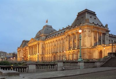 بروکسل-کاخ-سلطنتی-Royal-Palace-160116