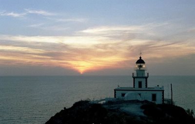 سانتورینی-فانوس-دریایی-Lighthouse-163360