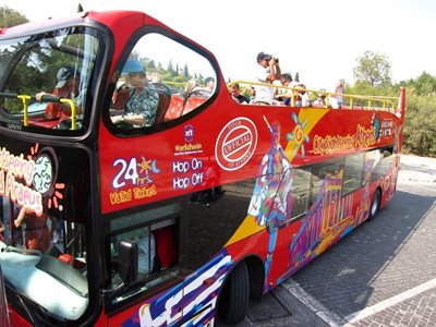 استانبول-اتوبوس-گردشگری-توریستی-هاپ-آن-هاپ-آف-استانبول-Hop-on-Hop-off-Bus-Tour-Istanbul-164759
