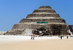 هرم پلکانی جوزر Pyramid of Djoser