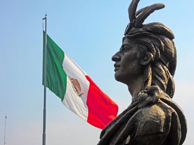 مکزیکو-سیتی-میدان-زوکالو-Zocalo-Square-165782