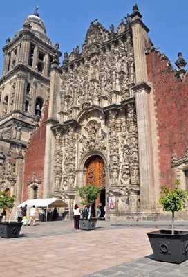 مکزیکو-سیتی-کلیسای-متروپولیتان-Metropolitan-Cathedral-166469