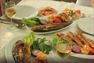 کوش-آداسی-رستوران-مزگیت-Mezgit-Restaurant-167278
