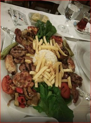 کوش-آداسی-رستوران-مزگیت-Mezgit-Restaurant-167286
