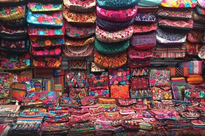 مکزیکو-سیتی-بازار-صنایع-دستی-Mercado-de-Artesanias-de-la-Ciudadela-167562