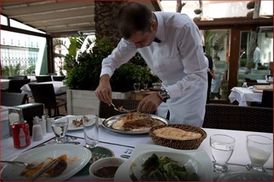 ازمیر-رستوران-ریسپ-اوستا-ازمیر-Meshur-Tavaci-Recep-Usta-Izmir-Restaurant-168409