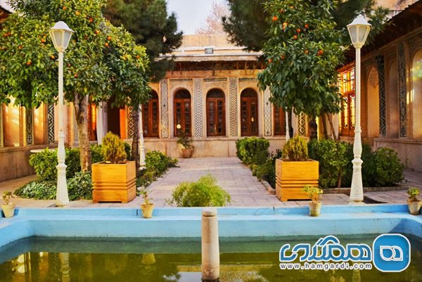 موزه هنر مشکین فام (خانه فروغ الملک شیراز)