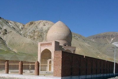 سیه-چشمه-چالدران-آرامگاه-سید-صدرالدین-169298