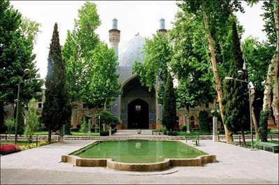 اصفهان-مدرسه-چهار-باغ-170139