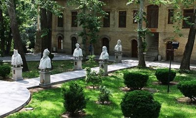 تهران-موزه-و-سرای-چهره-های-ماندگار-170540