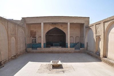 اصفهان-آرامگاه-خواجه-نظام-الملک-171381