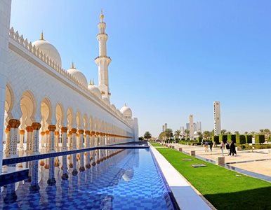 ابوظبی-مسجد-بزرگ-شیخ-زاید-Sheikh-Zayed-Grand-Mosque-Center-178621