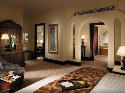 ابوظبی-هتل-شانگری-لا-Shangri-La-Hotel-Qaryat-al-Beri-179040