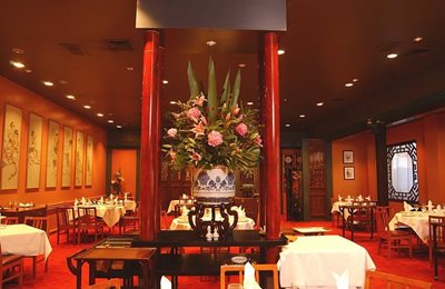رستوران چینی فلاور درام Flower Drum Chinese Restaurant