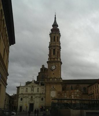 ساراگوسا-کلیسای-دل-سالوادر-Catedral-del-Salvador-182094
