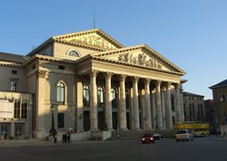 سالن ملی اپرای باواریا Bayerische Staatsoper Opera House