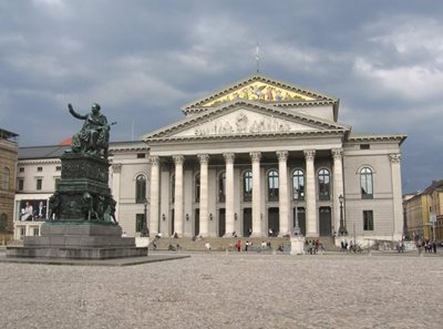 مونیخ-سالن-ملی-اپرای-باواریا-Bayerische-Staatsoper-Opera-House-189693