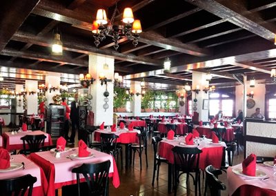 کازابلانکا-رستوران-Restaurant-du-Port-de-Peche-189848