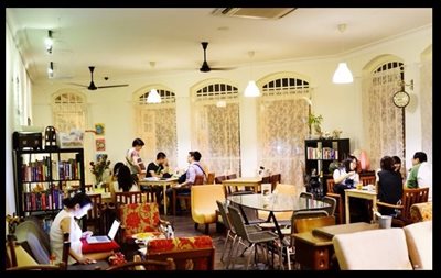 سنگاپور-کافه-لتویل-Letoile-Cafe-189872