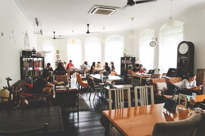 سنگاپور-کافه-لتویل-Letoile-Cafe-189870