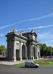 مادرید-دروازه-آلکالا-Puerta-de-Alcala-190583