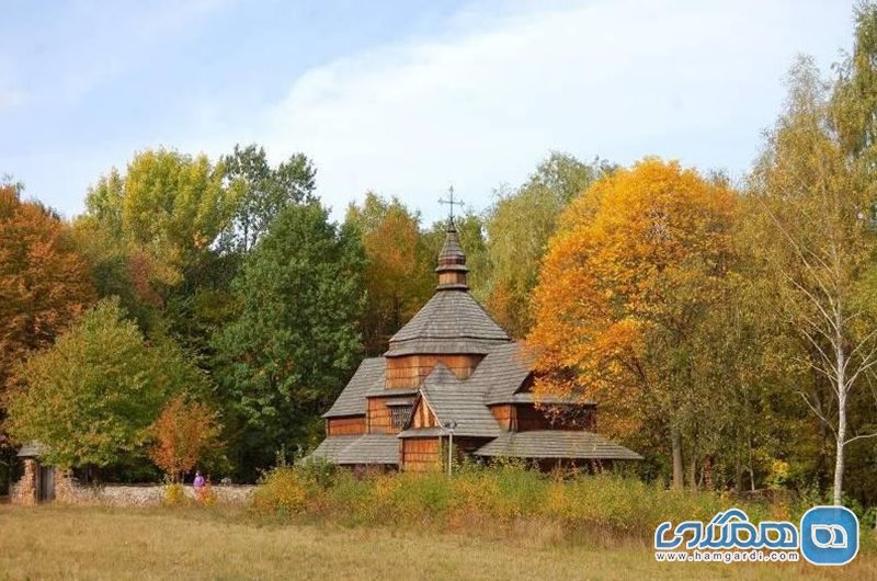 موزه معماری و زندگی محلی کی یف Museum of Folk Architecture and Life of Ukraine