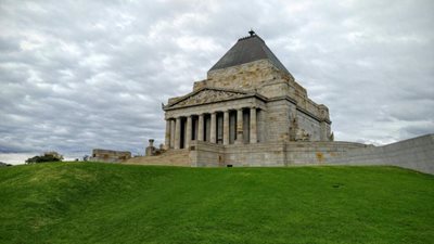 ملبورن-آرامگاه-یادبود-Shrine-of-Remembrance-194391