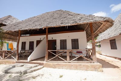 هتل Mbuyuni Beach Village