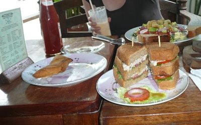 زنگبار-کافه-زنژی-Zenji-Cafe-194697