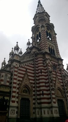 بوگوتا-کلیسا-Iglesia-Nuestra-Senora-del-Carmen-196191