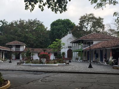 پاناما-سیتی-روستا-می-پوبلیتو-Mi-Pueblito-196948