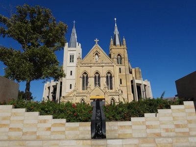 پرت-کلیسای-جامع-ماری-مقدس-St-Mary-s-Cathedral-199470