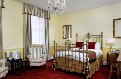 بریستول-هتل-وسترن-BEST-WESTERN-Henbury-Lodge-Hotel-204937