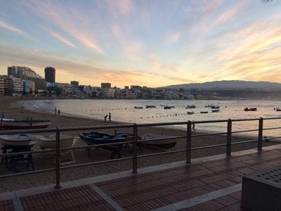 جزایر-قناری-ساحل-لاس-کانتراس-Playa-Las-Canteras-205988