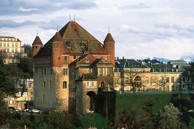 لوزان-قلعه-سنت-مییر-Chateau-Saint-Maire-207186