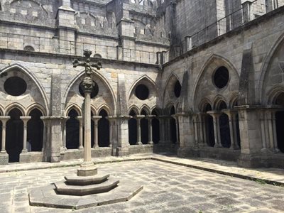 پورتو-کلیسای-جامع-پورتو-Porto-Cathedral-210730