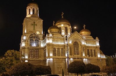 وارنا-کلیسای-جامع-وارنا-Dormition-of-the-Theotokos-Cathedral-211296